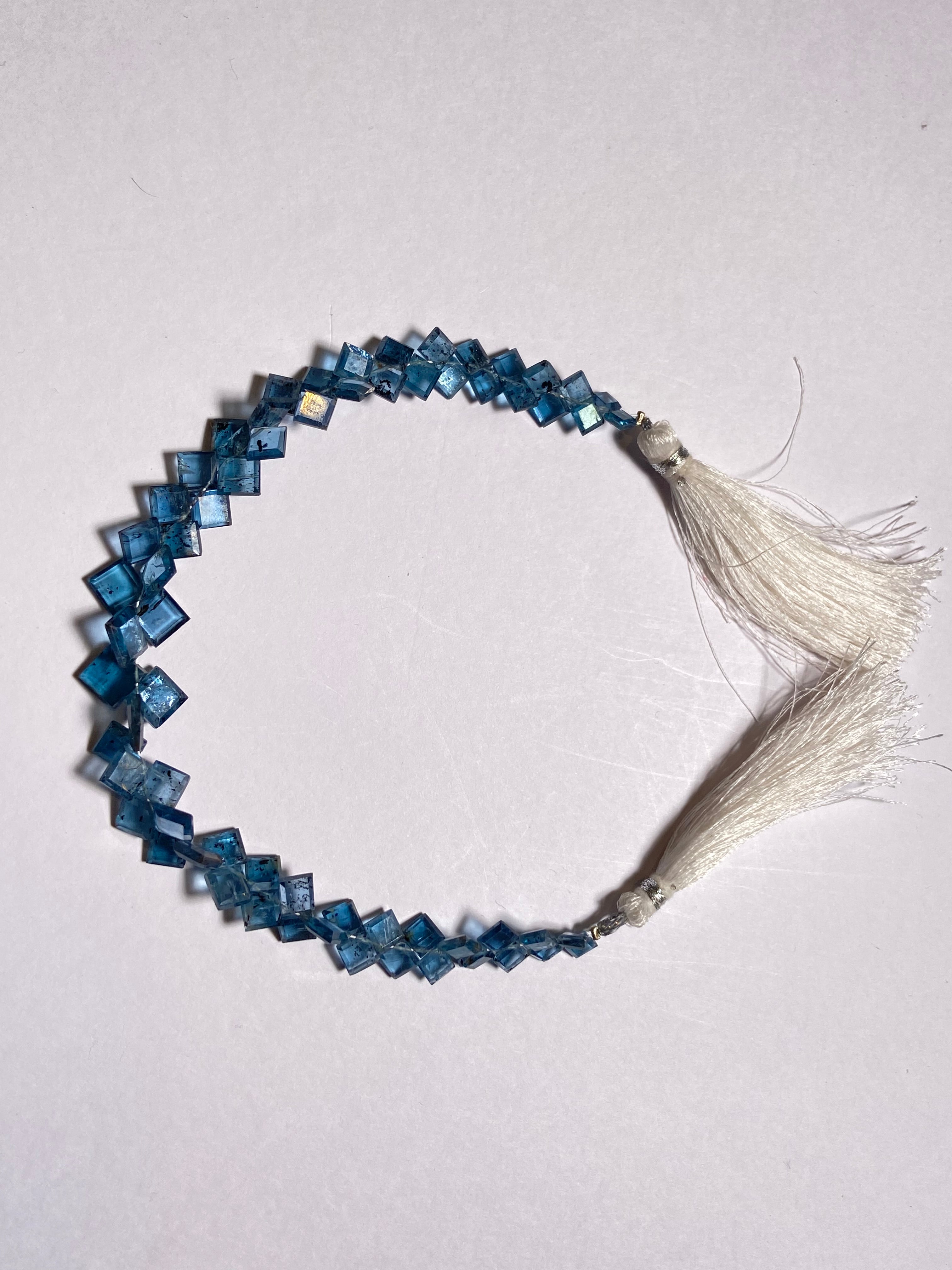 blue kyanite kite